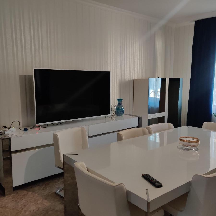 Rustavi Guest House Eksteriør bilde