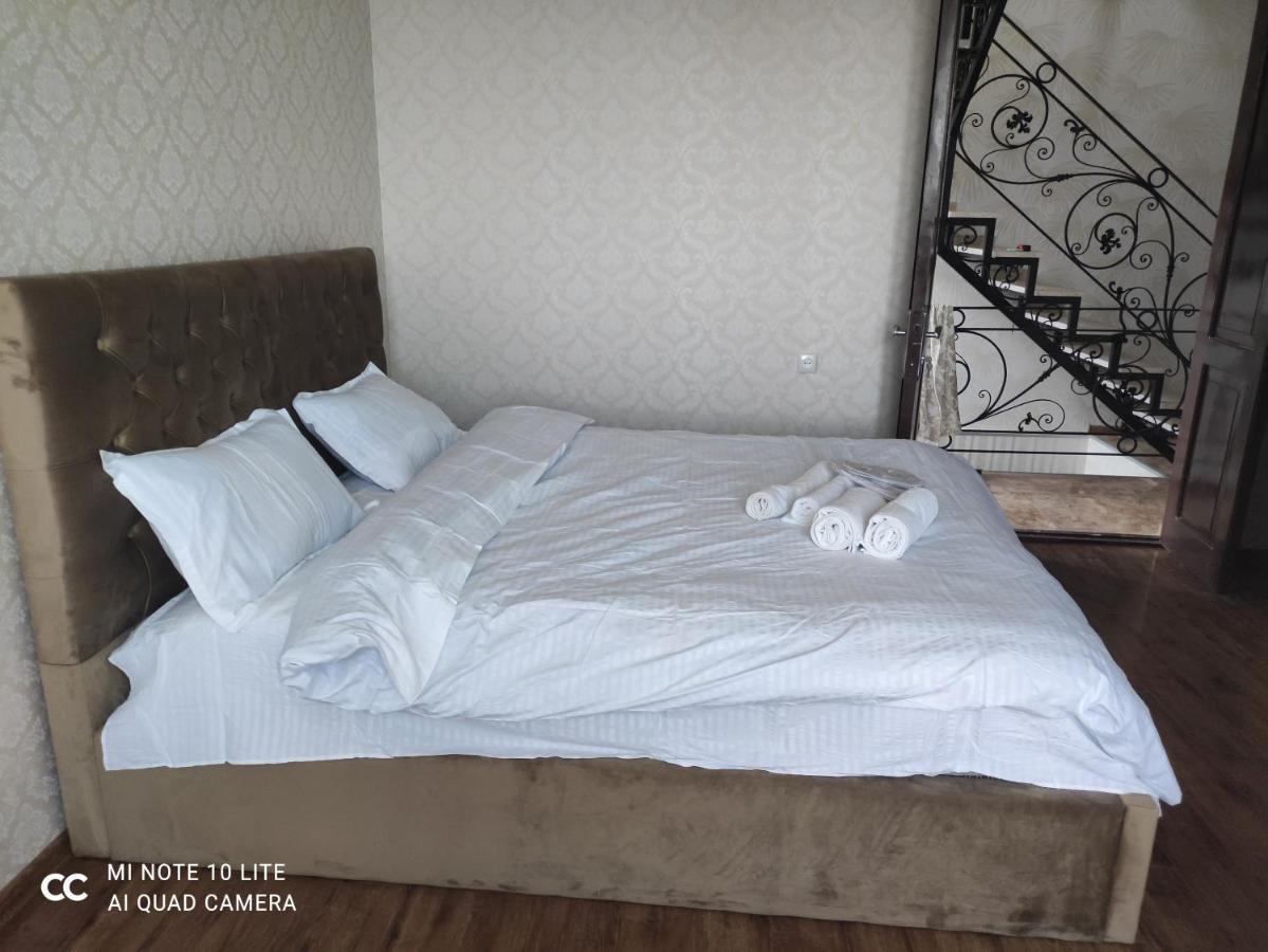 Rustavi Guest House Eksteriør bilde