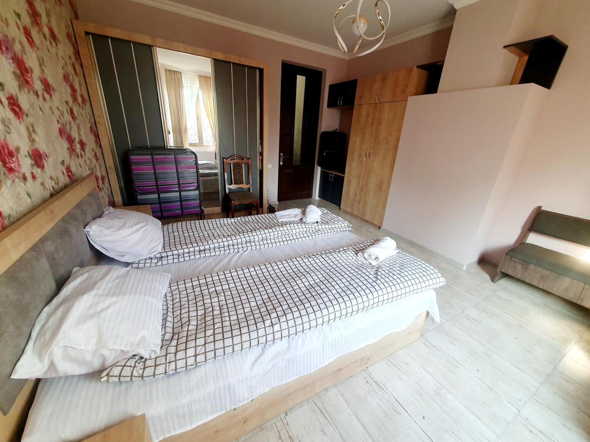 Rustavi Guest House Eksteriør bilde